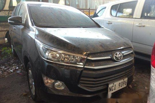 Black Toyota Innova 2016 Manual Diesel for sale