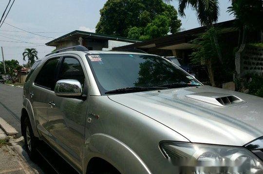 Selling Beige Toyota Fortuner 2006 at 130000 km in Muntinlupa-2