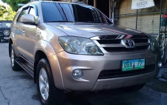 Selling 2nd Hand Toyota Fortuner 2006 Automatic Gasoline in Bacoor-1