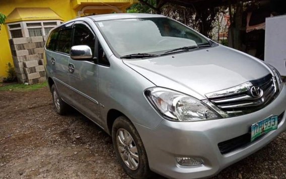 Toyota Innova 2012 Manual Diesel for sale in Polanco