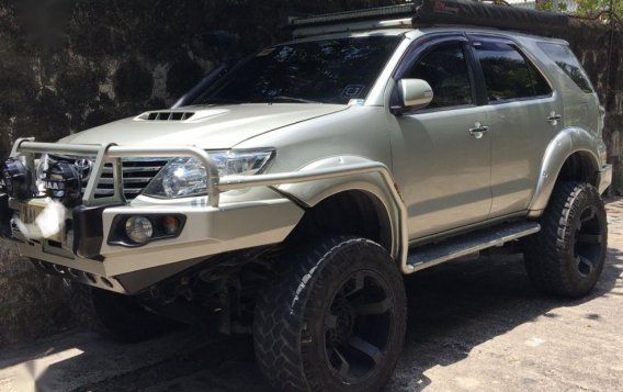 2nd Hand Toyota Fortuner 2014 Automatic Diesel for sale in San Juan-6