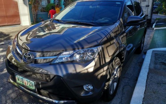 Selling 2nd Hand Toyota Rav4 2013 in Cainta-2