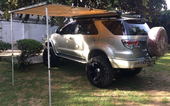 2nd Hand Toyota Fortuner 2014 Automatic Diesel for sale in San Juan-3