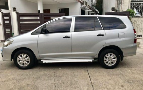 Selling 2nd Hand Toyota Innova 2014 Manual Diesel at 50000 km in Parañaque-1