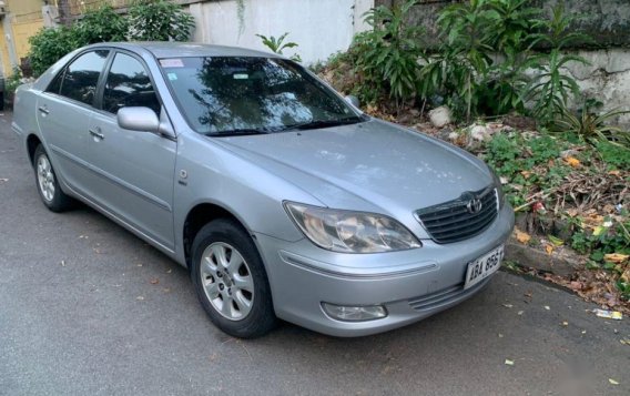 Selling 2nd Hand Toyota Camry 2002 in Quezon City-1