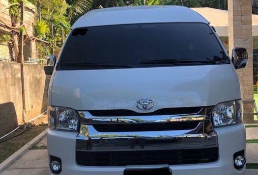 Sell 2nd Hand 2018 Toyota Hiace Automatic Diesel at 5000 km in Cebu City