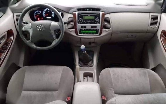 Selling Toyota Innova 2014 at 59000 km in Makati-1