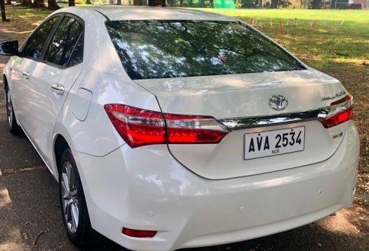 Selling 2nd Hand Toyota Altis 2015 at 50000 km in San Fernando-2