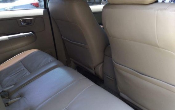 Toyota Fortuner 2007 Automatic Diesel for sale in Manila-4