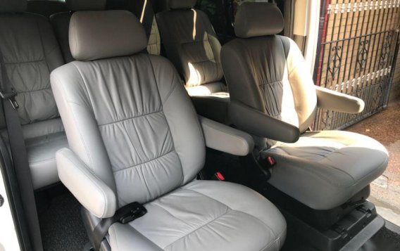 2nd Hand Toyota Hiace 2016 at 40000 km for sale-7