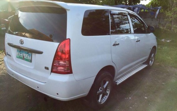 Toyota Innova 2006 Manual Diesel for sale in Batangas City-2