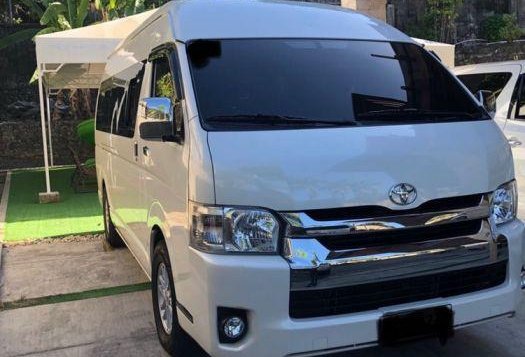 Sell 2nd Hand 2018 Toyota Hiace Automatic Diesel at 5000 km in Cebu City-2