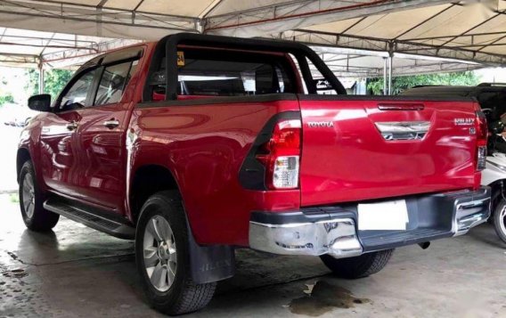 Selling 2nd Hand Toyota Hilux 2016 Automatic Diesel in Makati-5