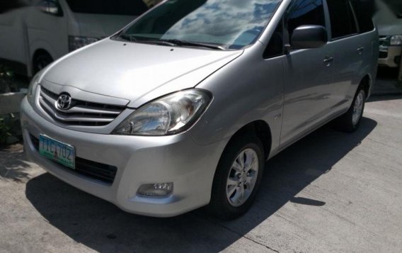 2nd Hand Toyota Innova 2012 at 34000 km for sale