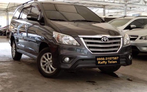 Selling 2nd Hand Toyota Innova 2014 in Makati-2