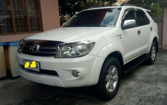 Selling Toyota Fortuner Automatic Gasoline in Pasay-1