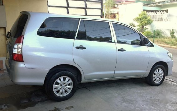 2nd Hand Toyota Innova 2013 at 70000 km for sale