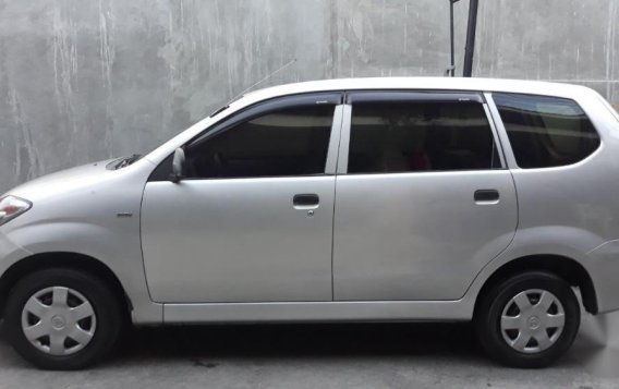 2nd Hand Toyota Avanza 2011 for sale in Parañaque-3