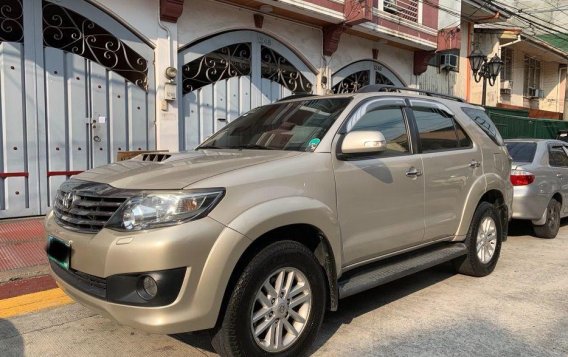 Selling Toyota Fortuner 2013 at 50000 km in Manila