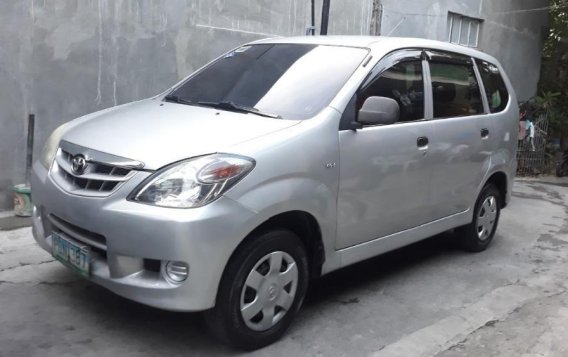 2nd Hand Toyota Avanza 2011 for sale in Parañaque-1