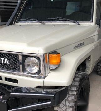 2nd Hand Toyota Land Cruiser for sale in Dinalupihan