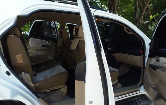 Sell 2nd Hand 2014 Toyota Fortuner in Quezon City-8