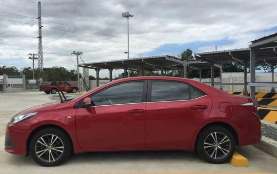 Selling 2nd Hand Toyota Altis 2017 in Mandaluyong-1