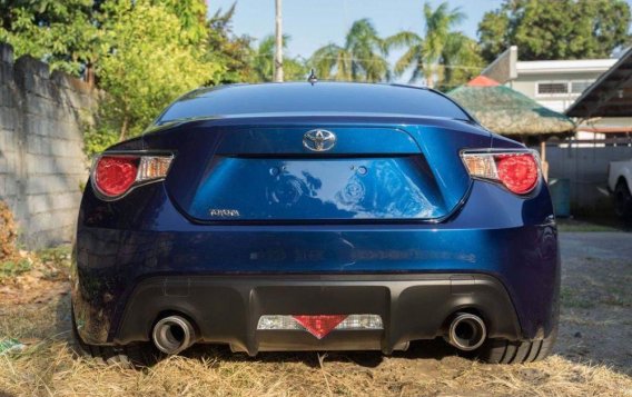 Used Toyota 86 2013 for sale in Lucena-1