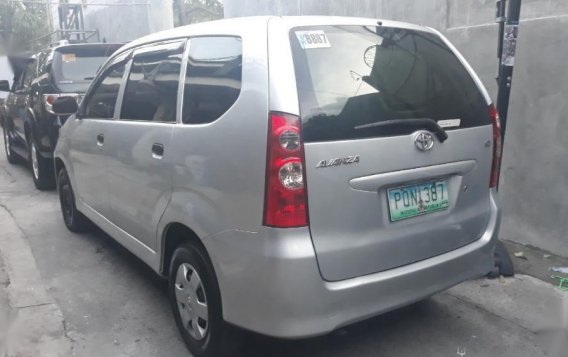2nd Hand Toyota Avanza 2011 for sale in Parañaque-2