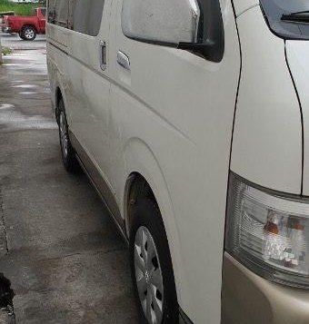Selling 2nd Hand Toyota Grandia 2016 Manual Diesel in Tarlac City-3