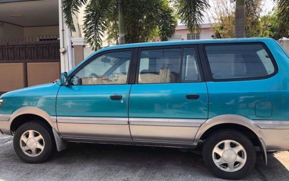 Selling 2nd Hand Toyota Revo 1999 in Parañaque