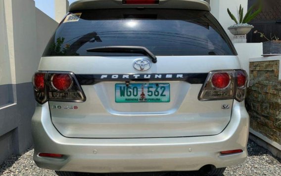 2nd Hand Toyota Fortuner 2013 Automatic Diesel for sale in Meycauayan-5