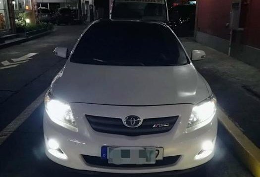 2010 Toyota Altis for sale in Manila-2