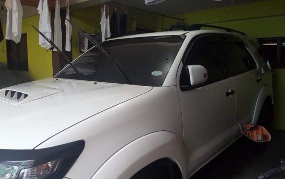 Toyota Fortuner 2014 at 70000 km for sale in Manila-1