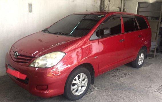 Selling Toyota Innova 2010 Manual Gasoline in Quezon City-1