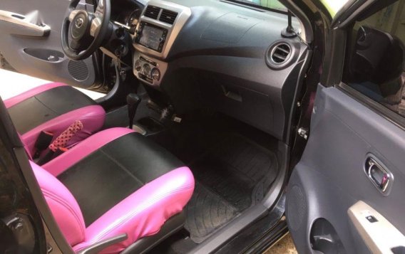 Selling 2nd Hand Toyota Wigo 2015 in Quezon City-8