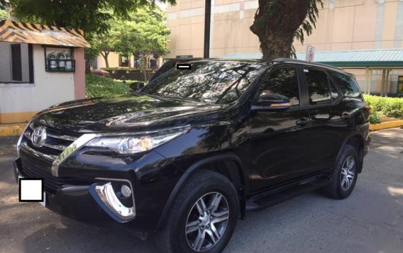 Sell 2nd Hand 2018 Toyota Fortuner in Las Piñas-2