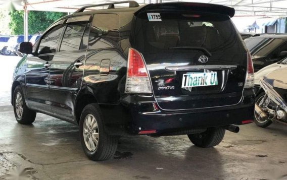 2010 Toyota Innova for sale in Manila-5