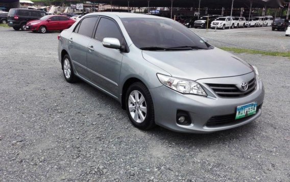 Selling Toyota Altis 2013 in Pasig-1
