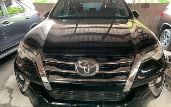 Selling Black Toyota Fortuner 2018 in Quezon City