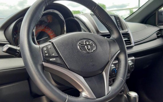 Selling Toyota Yaris 2016 Automatic Gasoline in Angeles-5