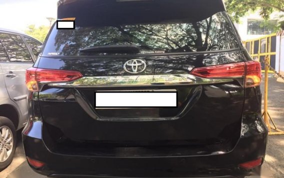 Sell 2nd Hand 2018 Toyota Fortuner in Las Piñas-1