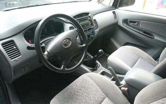 2nd Hand Toyota Innova 2009 at 80000 km for sale-6