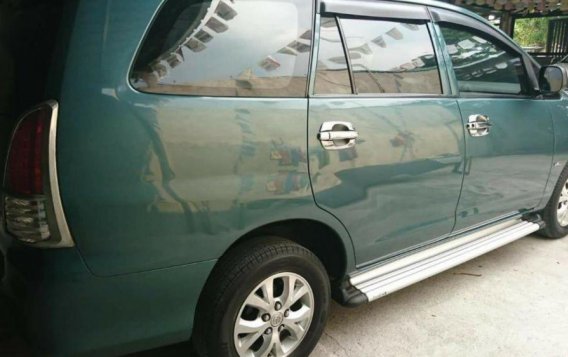 2nd Hand Toyota Innova 2009 at 80000 km for sale-4