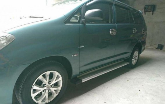 2nd Hand Toyota Innova 2009 at 80000 km for sale-3