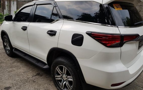 Sell White 2018 Toyota Fortuner in Malabon-2