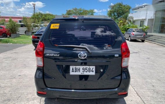 Selling 2nd Hand Toyota Avanza 2015 in Pasig-2