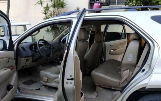 Used Toyota Fortuner 2009 at 70000 km for sale-3