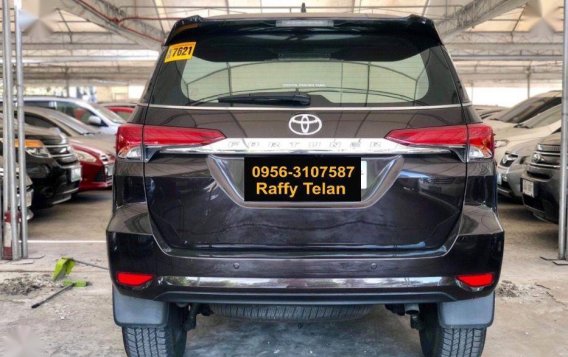 Sell 2nd Hand 2017 Toyota Fortuner in Makati-3