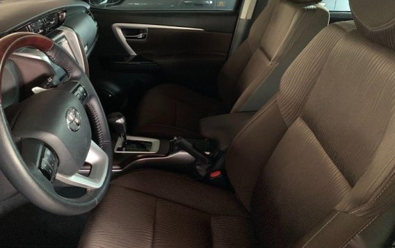 Selling Black Toyota Fortuner 2018 in Quezon City-4